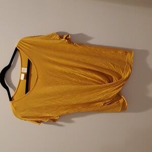 St. Tropez West shirt Size Medium